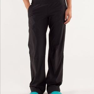 Lululemon Dog Runner Pant Black Size 4